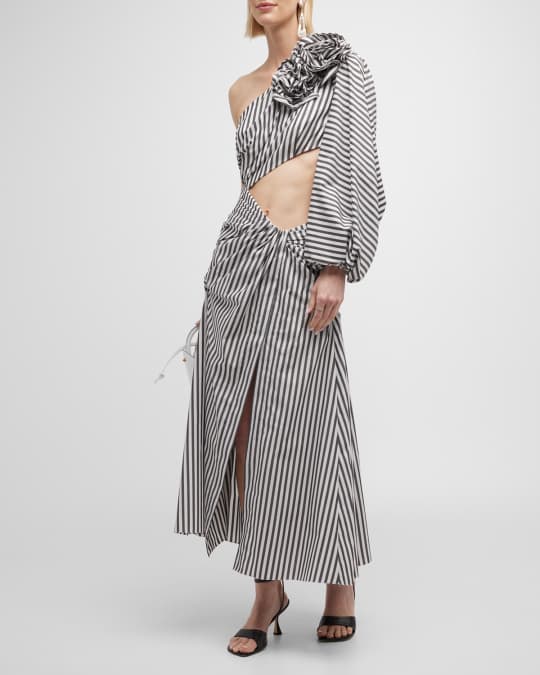 Carolina herrera striped gown new arrivals