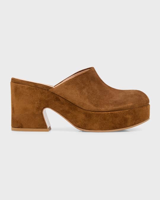 【関税&送料込】Gianvito Rossi Clog Lyss In Camoscio Gianvito Rossi Lyss Clogs | Neiman Marcus