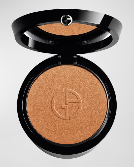 Luminous Silk Golden Glow Highlighter
