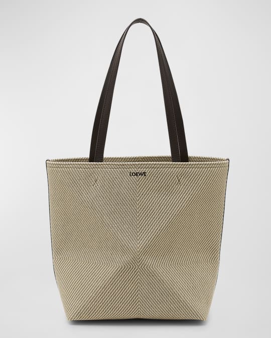 トートバッグ LOEWE MEDIUM PUZZLE FOLD TOTE BAG IN TAUPE LOEWE Medium Puzzle Fold Leather Tote Bag | Saks Fifth Avenue