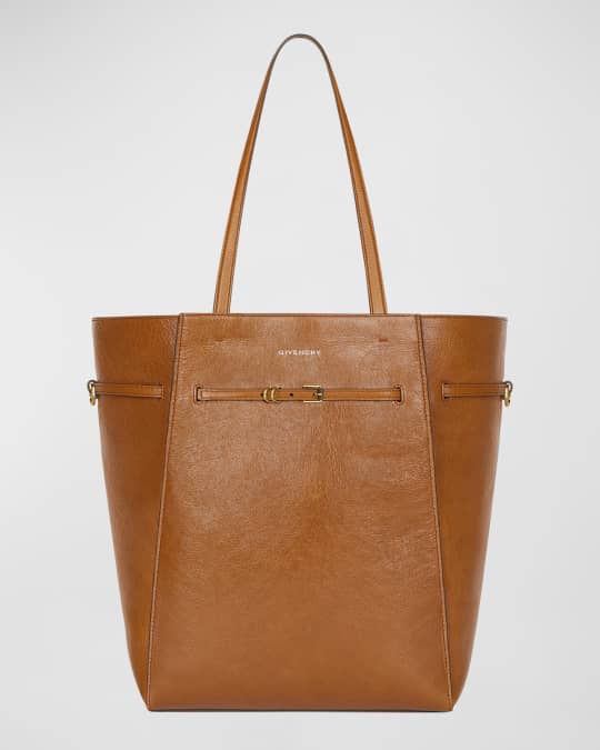 トートバッグ Givenchy \"Medium Voyou\" tote bag Givenchy Medium Voyou Leather Tote Bag | Black | FARFETCH