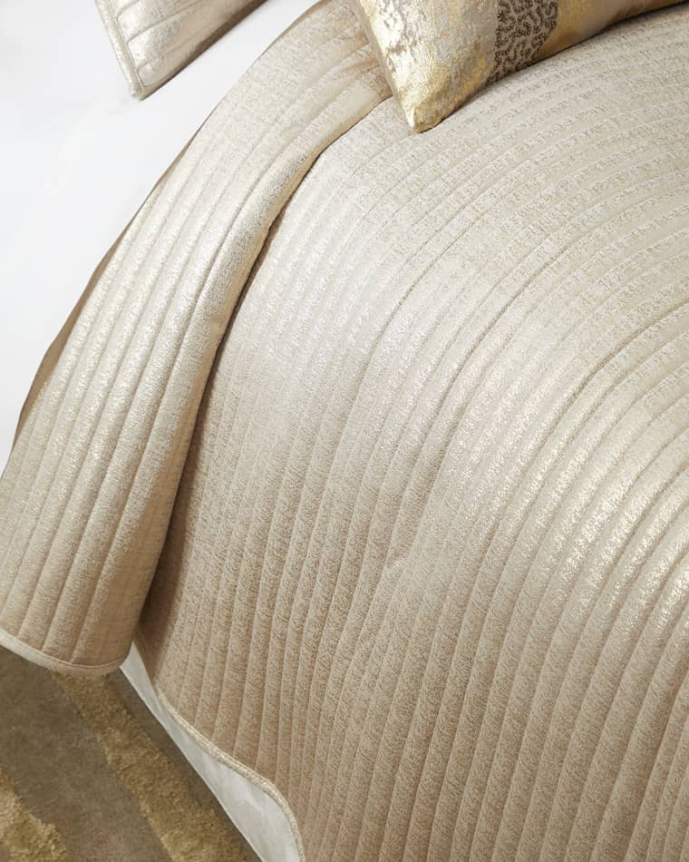 Image Cloud 9 Design Maya King Quilt Set