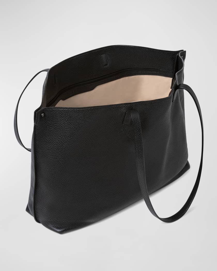 Akris Ai Medium Soft Leather Shoulder Bag Black