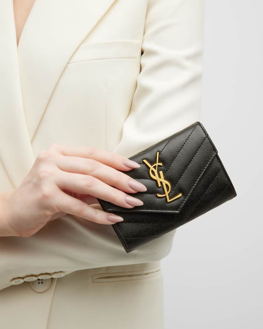 SMALL ENVELOPE IN QUILTED NAPPA LEATHER, Saint Laurent