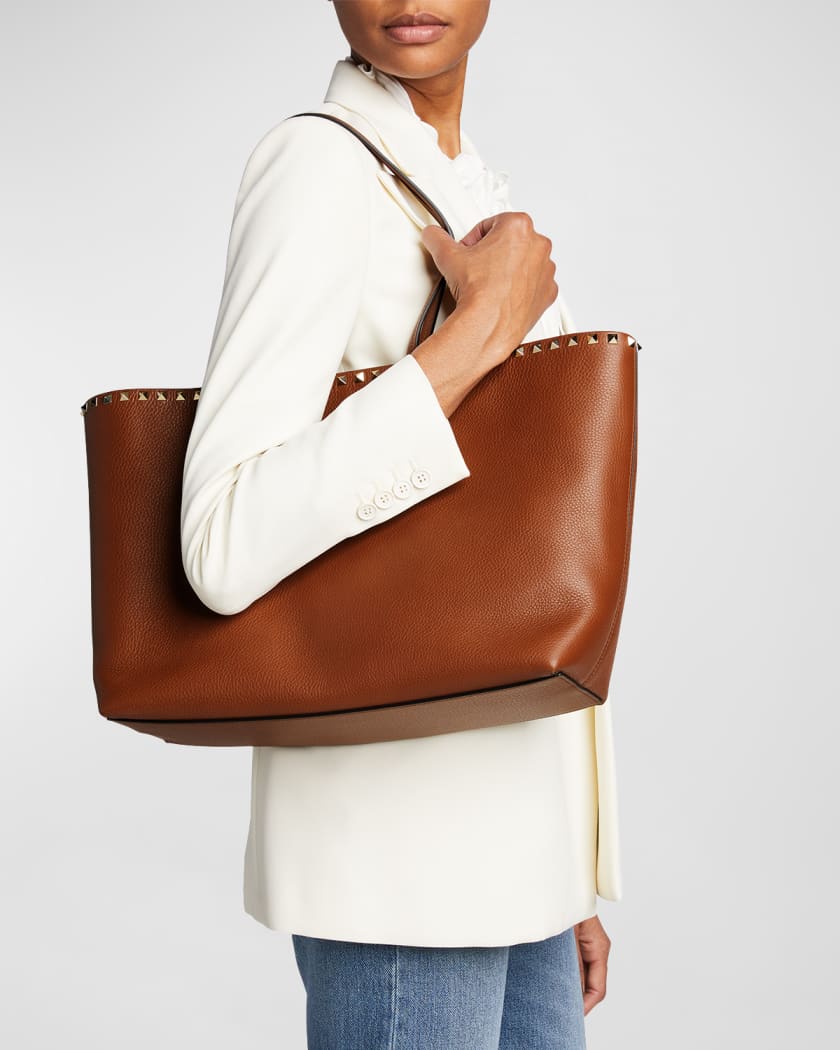Rockstud vitello tote bag Clearance