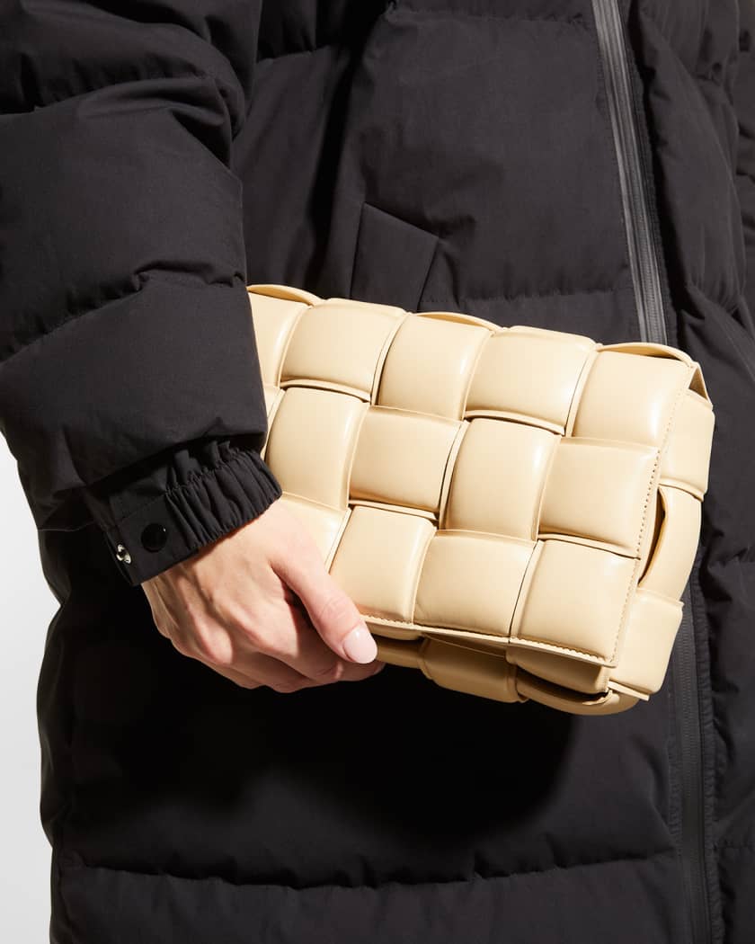 Bottega veneta cassette bag almond hot sale
