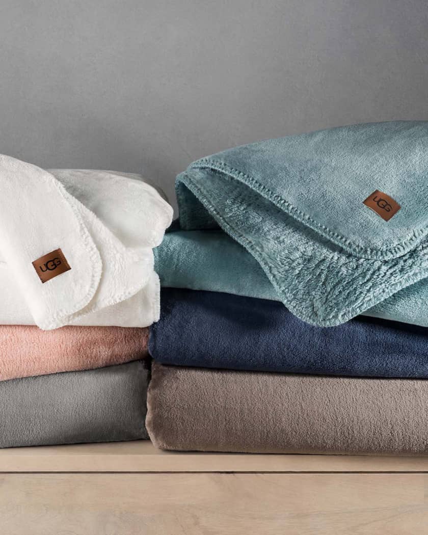 Ugg whitecap throw stores 2025