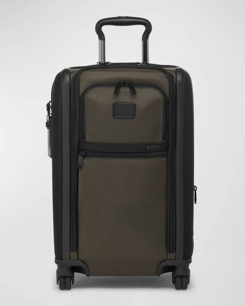 Neiman marcus deals tumi