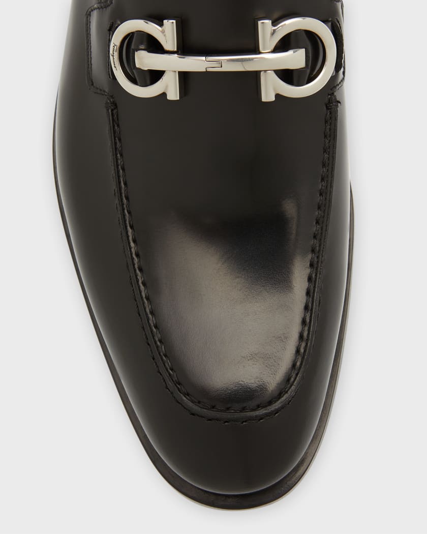 Salvatore ferragamo gancini loafers deals