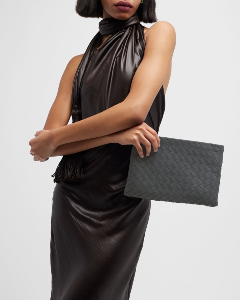 Bottega veneta intrecciato leather 2025 clutch