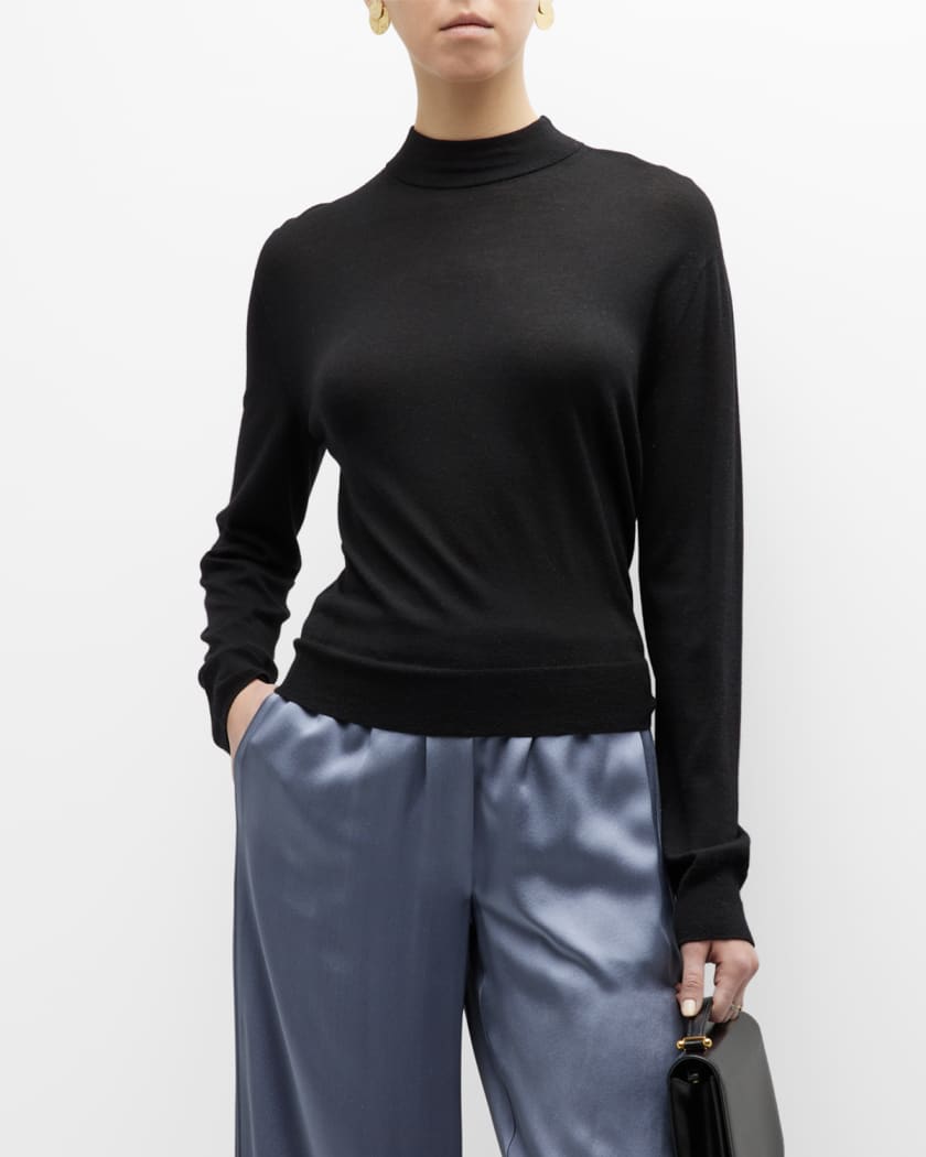 Seamless Merino Wool Knit Pullover Sweater
