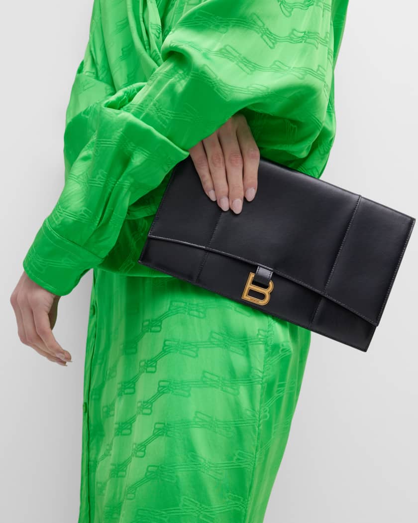 Flat sale clutch bag