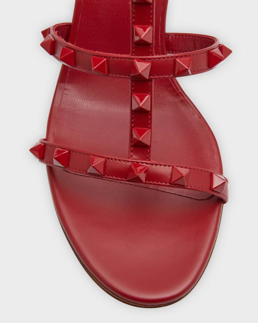 Valentino Garavani Rockstud Jelly Sandals In Red