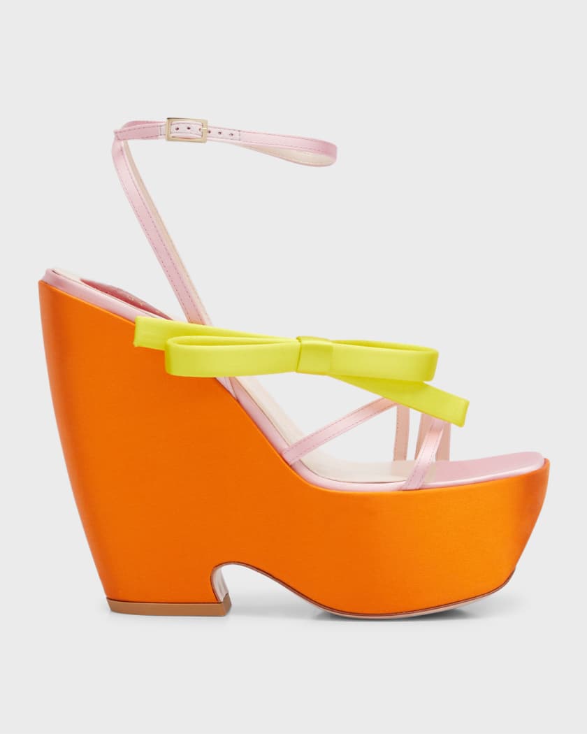 Roger vivier hotsell neiman marcus