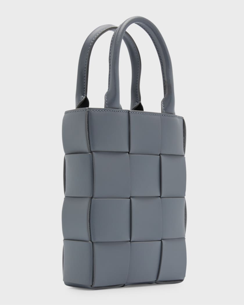 Cassette tote clearance