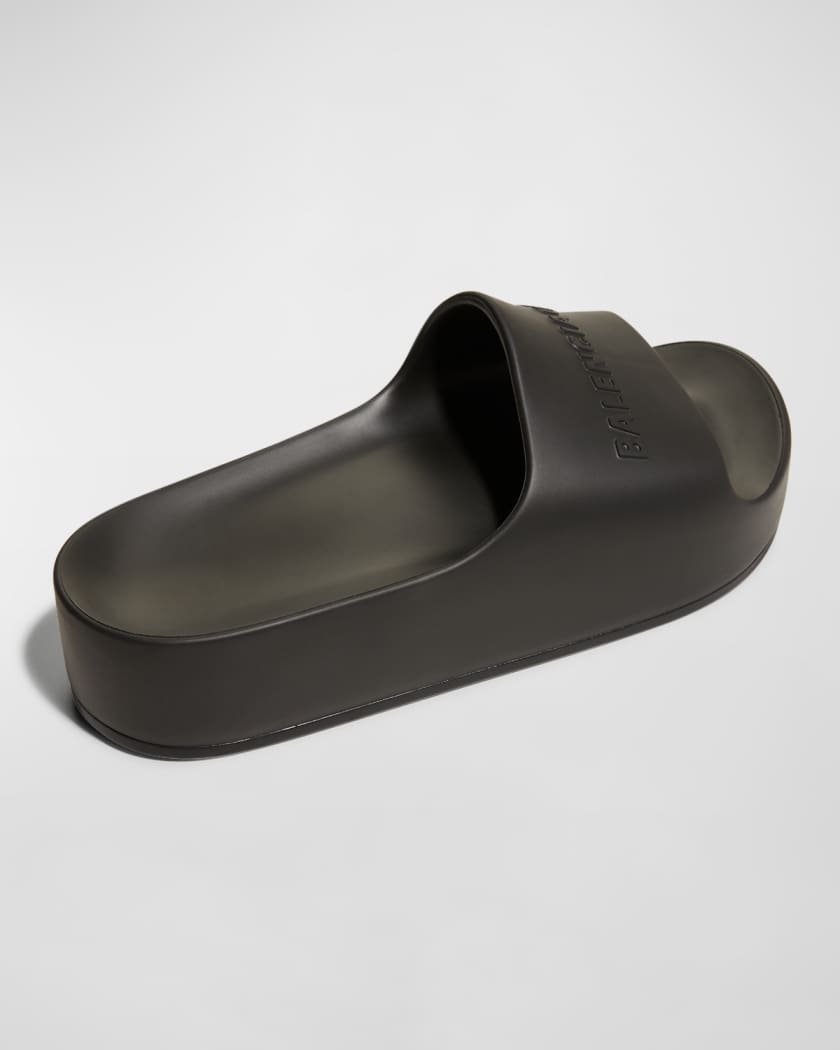 Balenciaga slides neiman best sale marcus