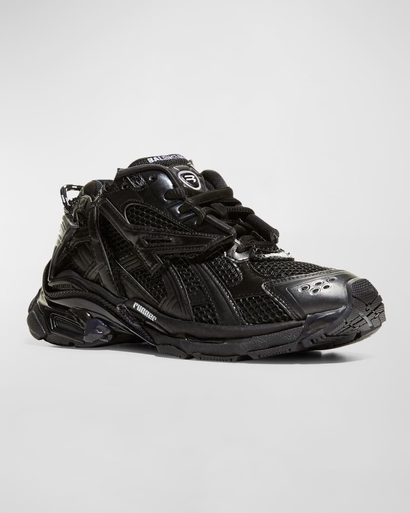 Runner Sneakers