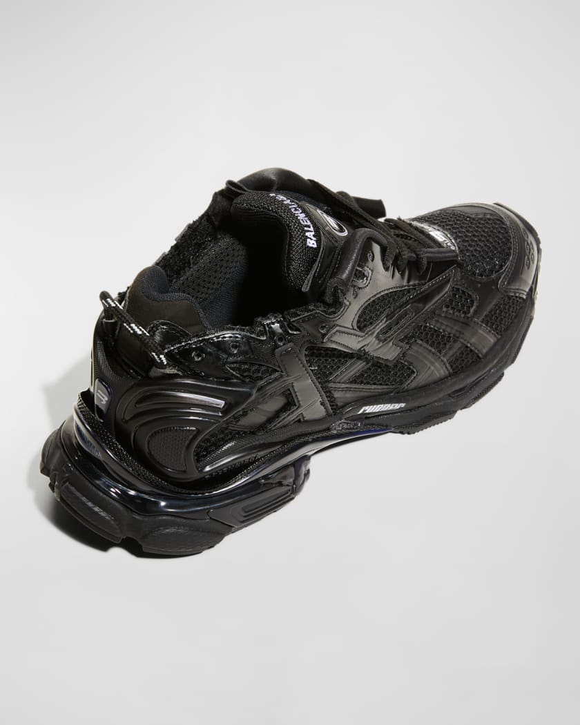 Runner Sneakers