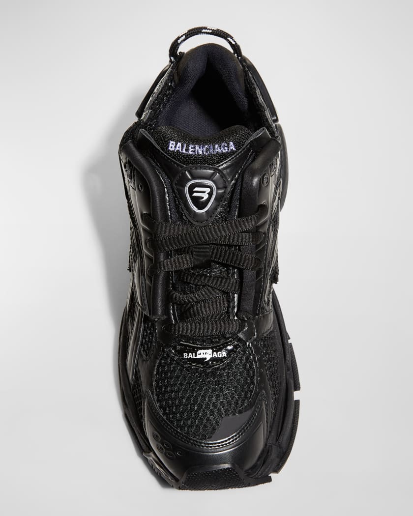 Runner Sneakers