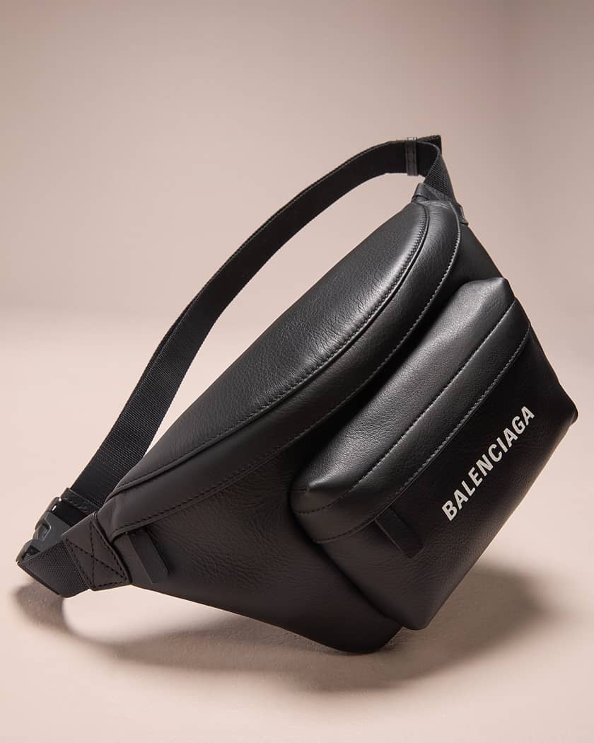 Balenciaga everyday logo belt bag best sale