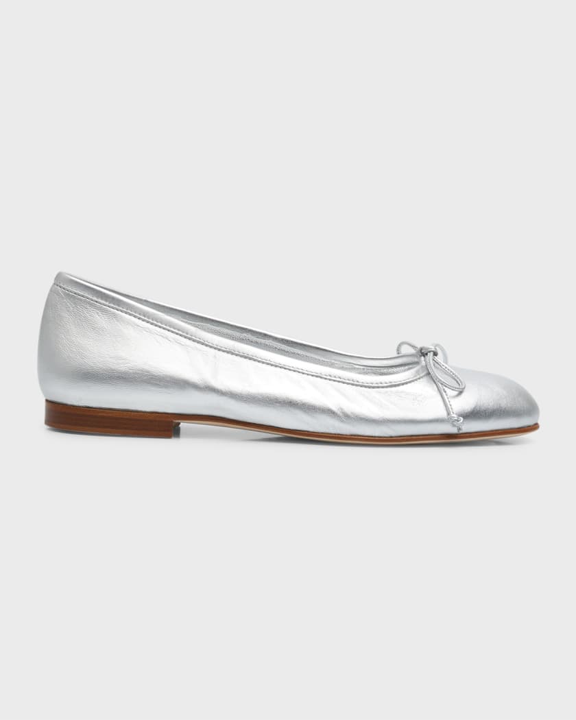 Neiman marcus women's shoes flats deals