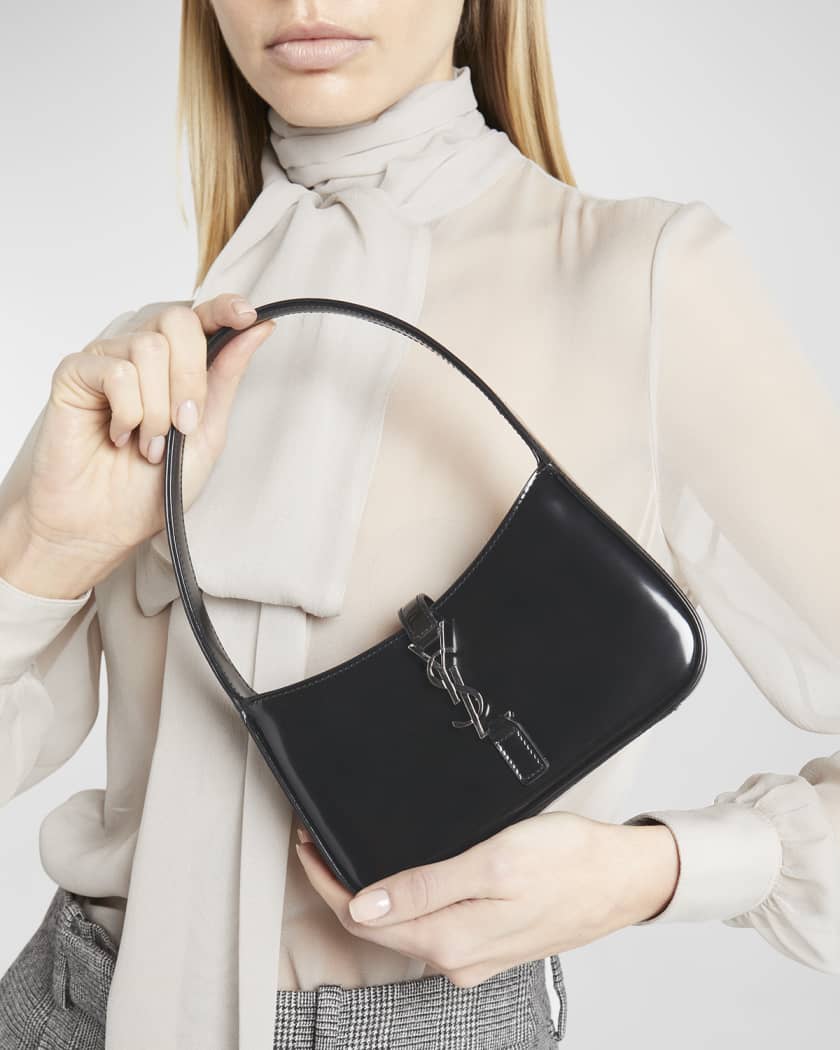 Le 5 À 7 Leather Shoulder Bag