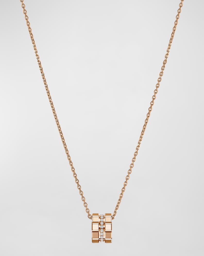 Diamond pendant necklace in rose gold