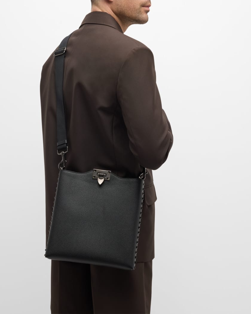 Valentino rockstud grainy on sale calfskin crossbody bag