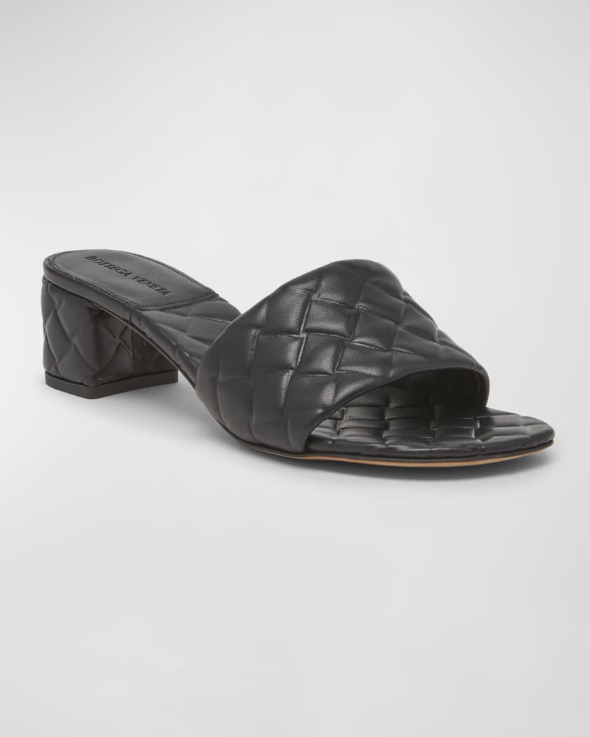 Bottega Veneta 黒 ナパレザー ミュール Bottega Veneta Quilted Leather Mule Sandals | Neiman Marcus