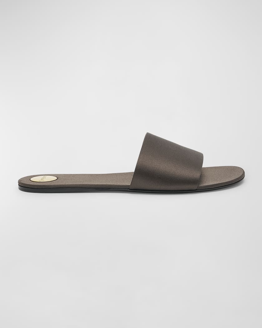 Neiman marcus 2025 sandals flat