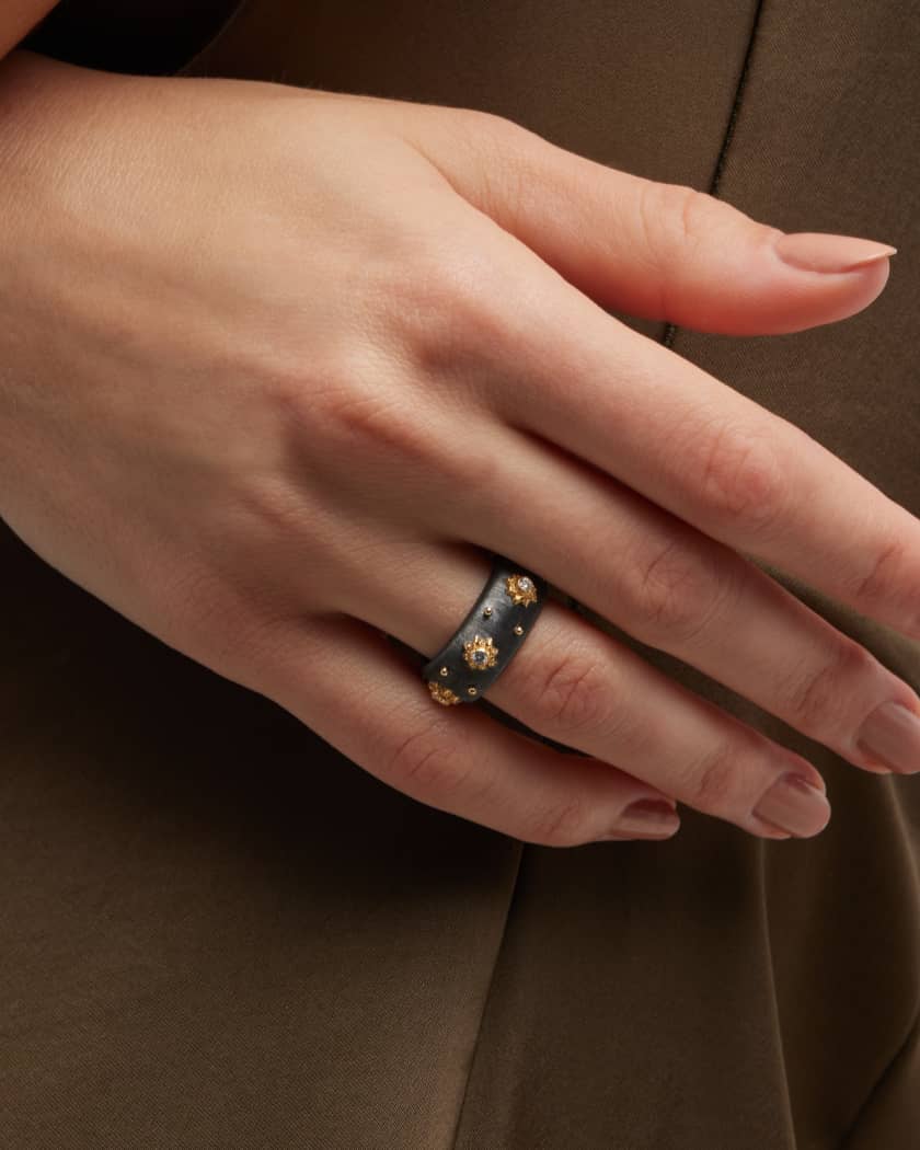 Buccellati wedding bands hotsell
