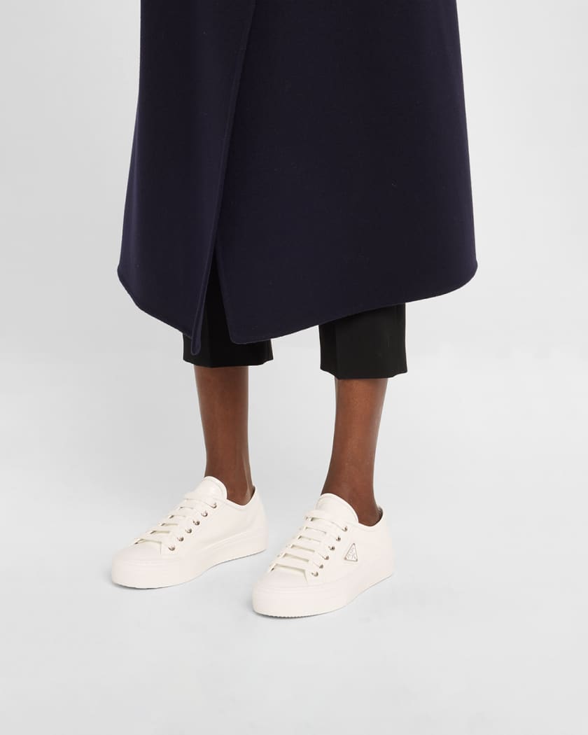 Smash Naplak Leather Triangle Logo Low-Top Sneakers