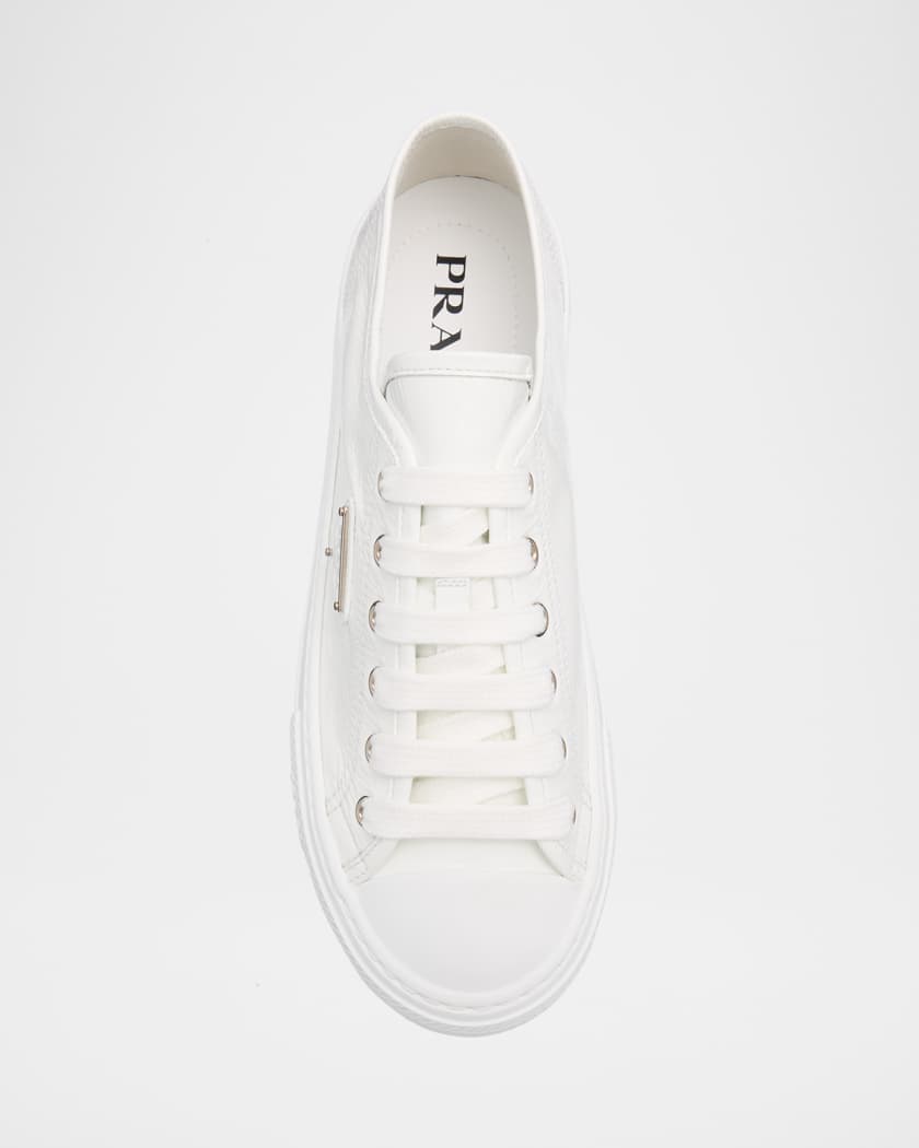 Smash Naplak Leather Triangle Logo Low-Top Sneakers