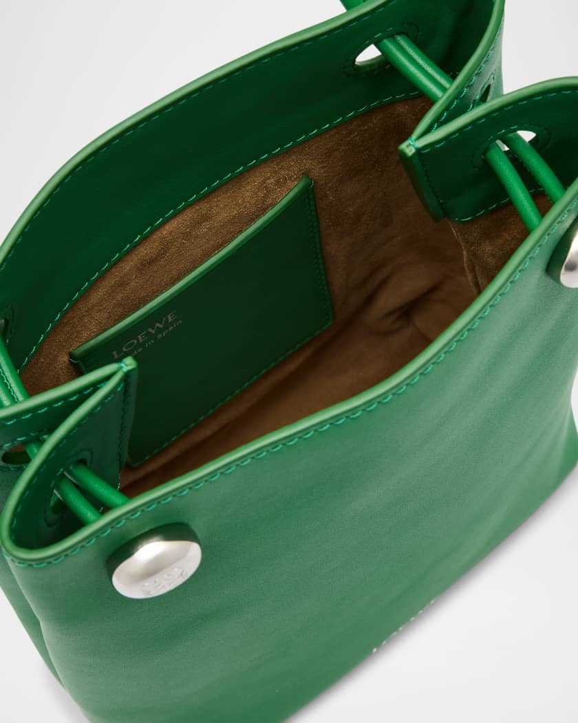 Pebble Pouch Bucket Bag in Calf Leather