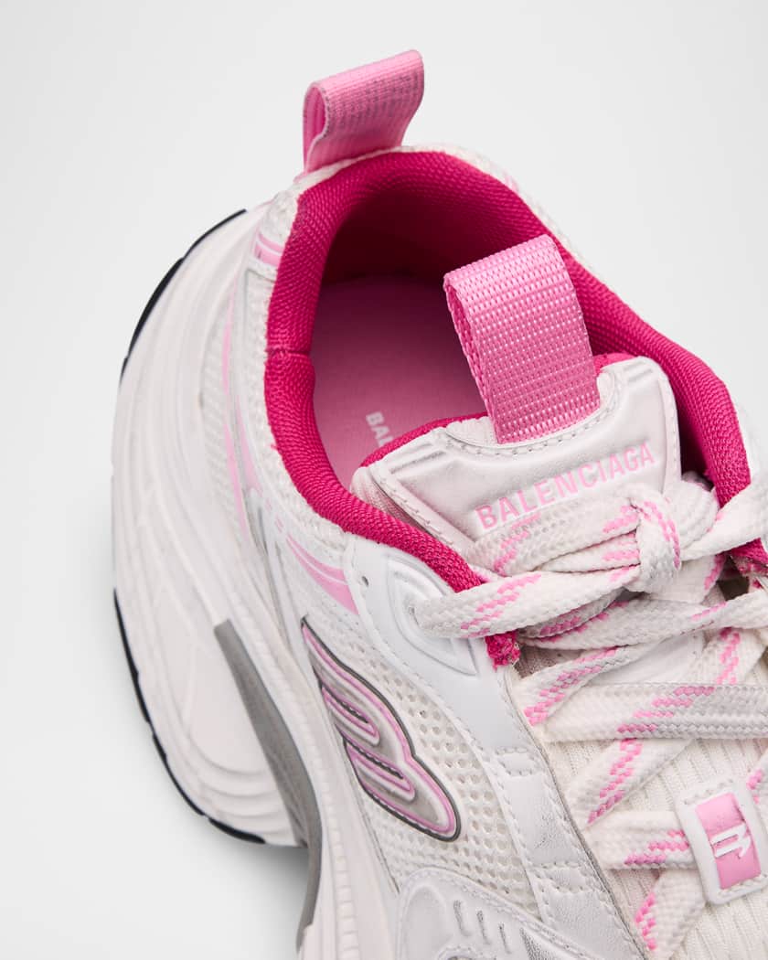 6XL Mesh Runner Sneakers