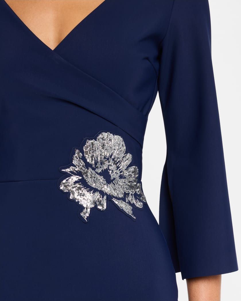 Shusui Bodycon Sequin Applique Midi Dress