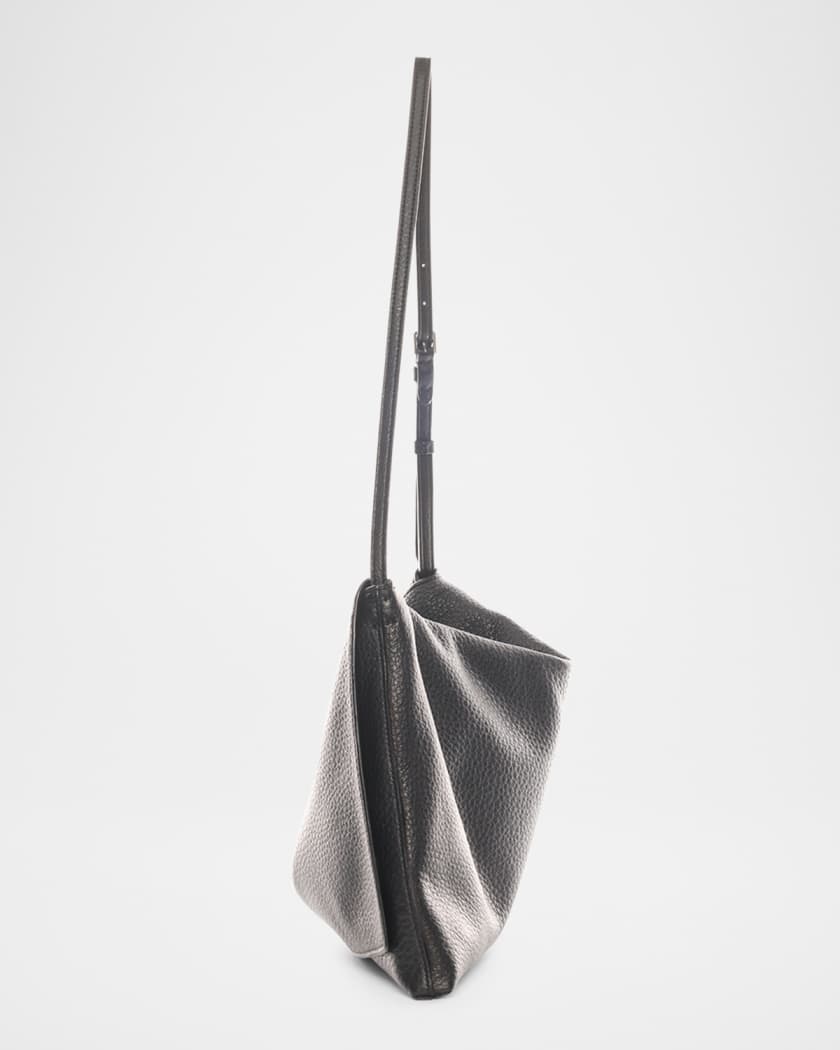 ハンドバッグ THE ROW Nan black leather shoulder bag The Row Nan Shoulder Bag in Black Ans | FWRD