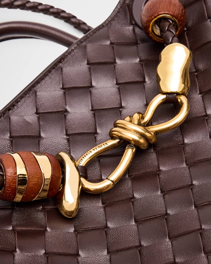 【BOTTEGA VENETA】最新作★ANDIAMO トップハンドルバッグ Bottega Veneta Andiamo Small Leather Top-handle Bag | Neiman