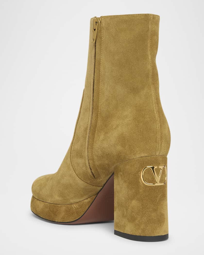 90mm VLogo Suede Platform Ankle Boots 