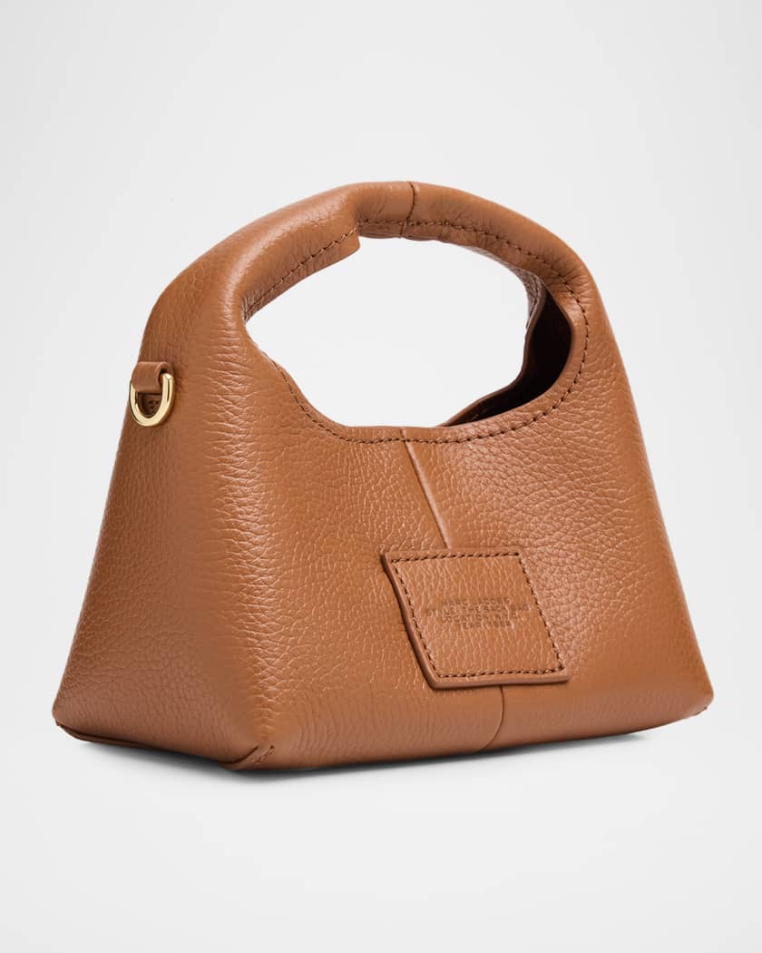 The Micro Grain Leather Crossbody Sack