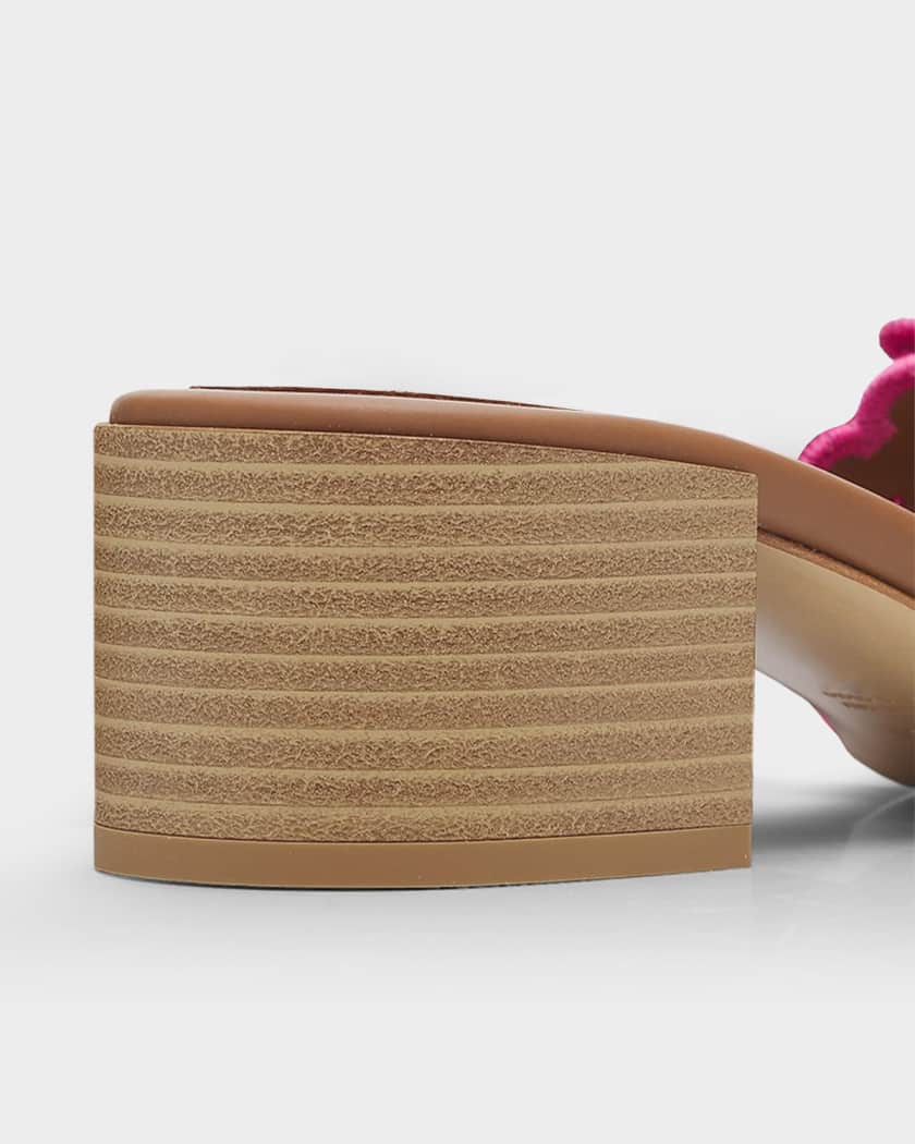 Fndiページ Fendi 45mm Baguette Embroidered Nappa Leather Sandals | Neiman Marcus