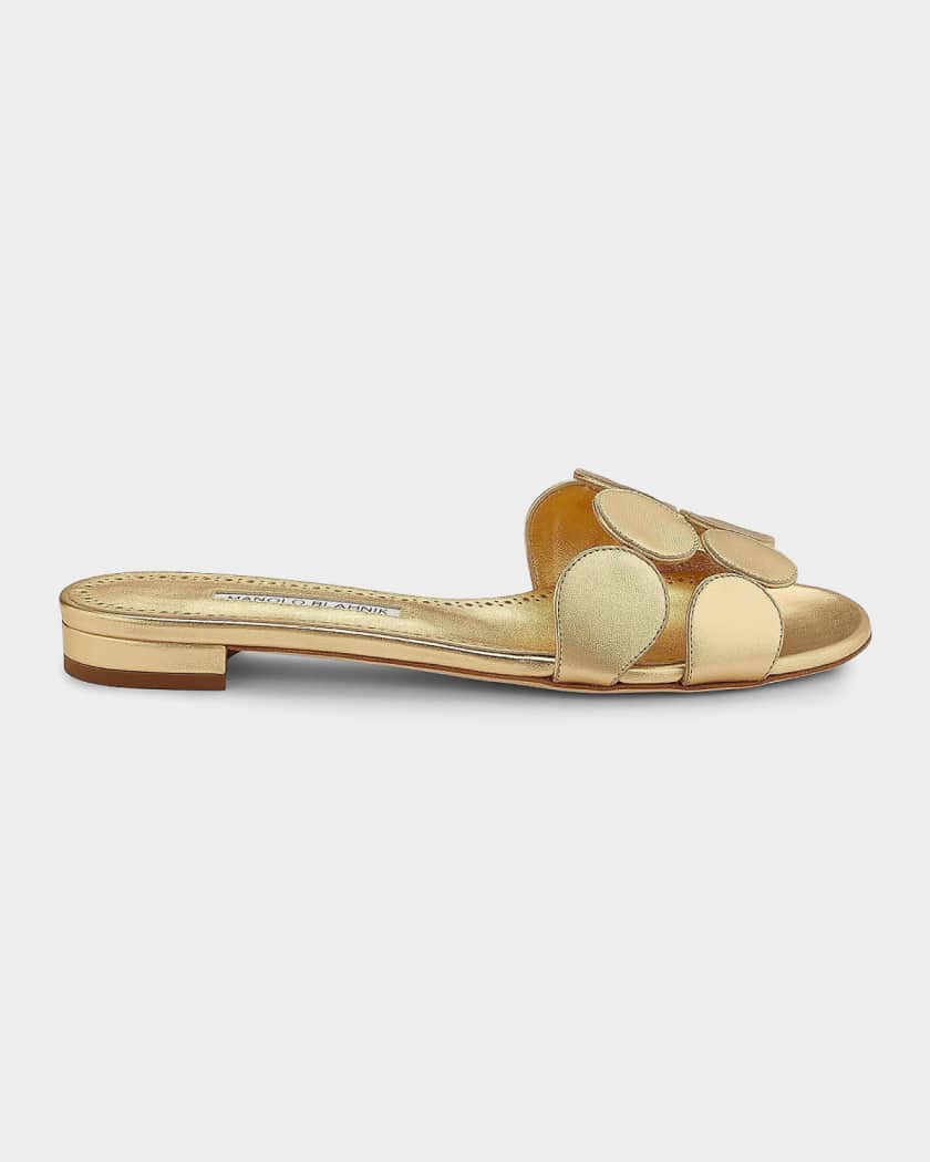 Manolo Blahnik ハンギシ　フラット　希少　シルバーゴールド 玉虫色 Manolo Blahnik Haribal Disc Leather Flat Sandals | Neiman Marcus