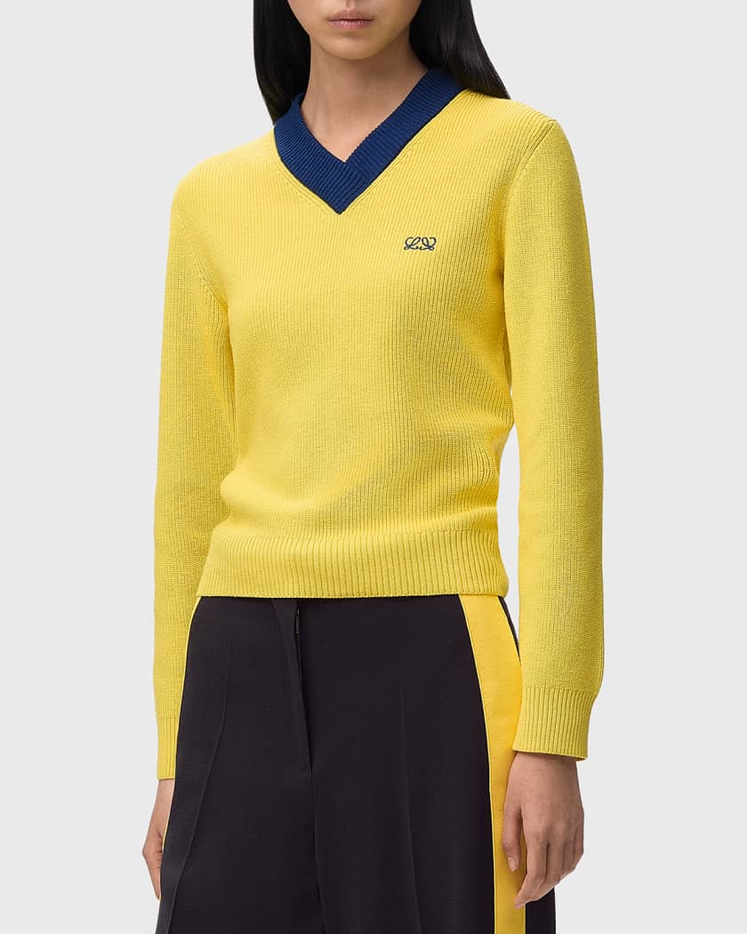 新品タグ付 LOEWE クルーネックセーター マルチカラー イタリア製 EU/S Loewe Bicolor V-Neck Sweater | Neiman Marcus