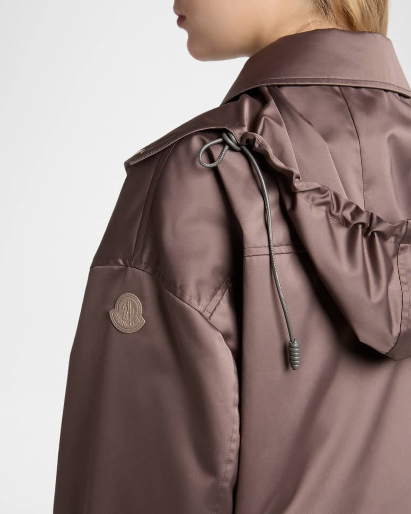 す*か様 希少MONCLER レディースサイズ3 シャイニーブラック Lampo Moncler Chevreuil Duchesse Short Down Jacket | Neiman Marcus