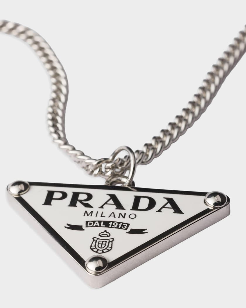 小物 PRADA Triangle Logo Enamel l Charm Prada Enameled Logo Metal Necklace | Neiman Marcus