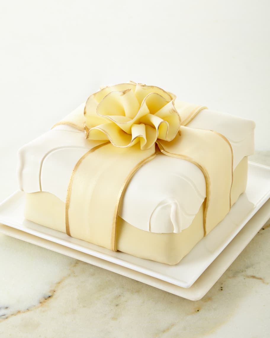Luscious Foods - Louis Vuitton edible print cake for a