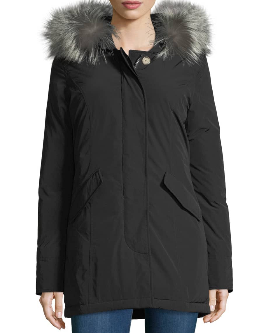 Bermad mond Ontrouw Woolrich Luxury Arctic Hooded Parka Coat w/ Fur | Neiman Marcus