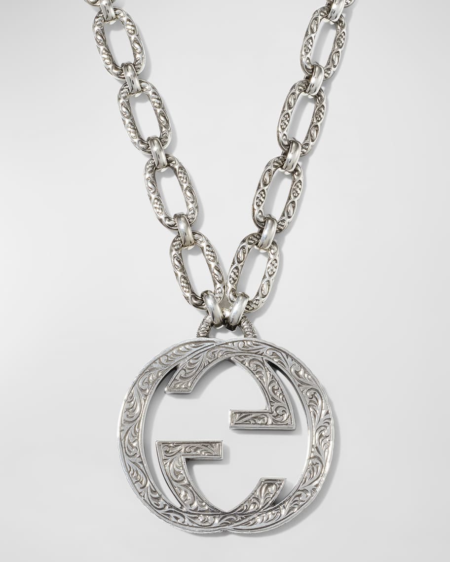 Gucci chain pendant