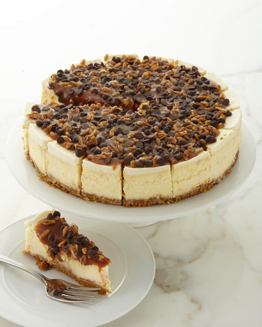159スイーツタートル Cheesecake Royale Turtle Cheesecake | Neiman Marcus