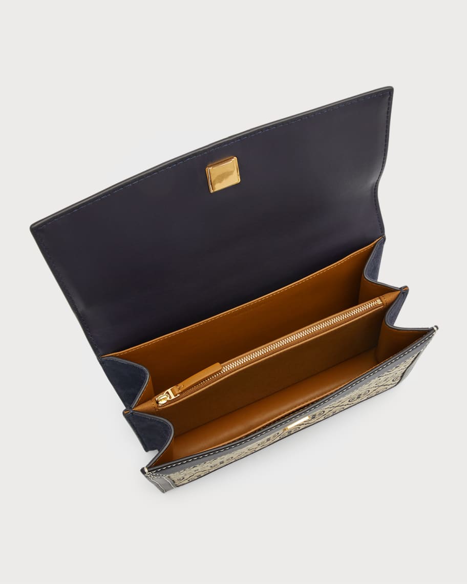 kelly pochette
